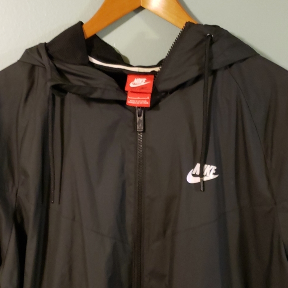 nike nilon jacket - Picture 6 of 7